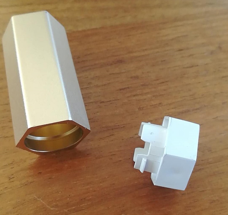 ABS粘金屬快干膠水