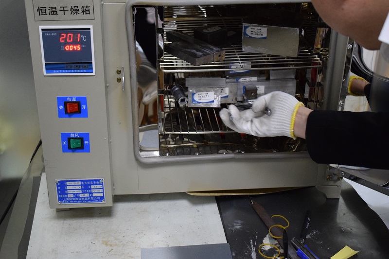 聚力膠水 聚力高溫金屬膠水 不銹鋼粘不銹鋼 膠水測試圖片 高溫膠水測試 樣品測試 聚力膠粘制品有限公司