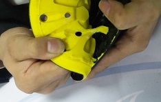 pp專用膠水粘接海綿的效果,玩具制品專用工業PP膠水_聚厲牌膠水