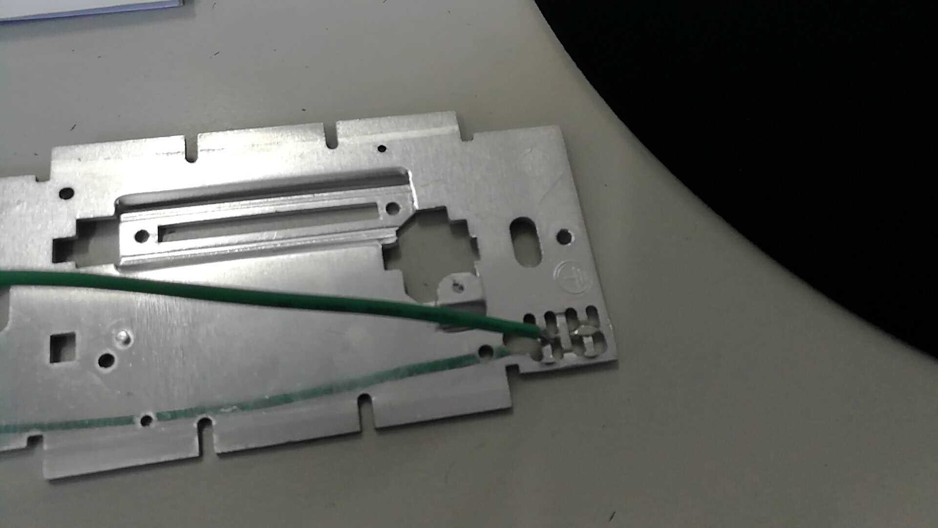 強力金屬膠水