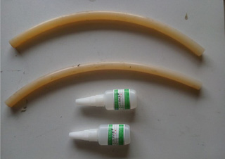硅膠密封條對粘，用不變脆不發(fā)白的硅膠瞬間膠-聚力膠水