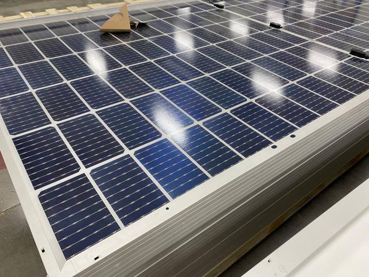 太陽能灌封膠案例，聚力23年老牌生產廠家專業事專業做