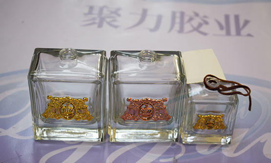 玻璃粘接金屬應用案例，聚力專用技術為您解決難題
