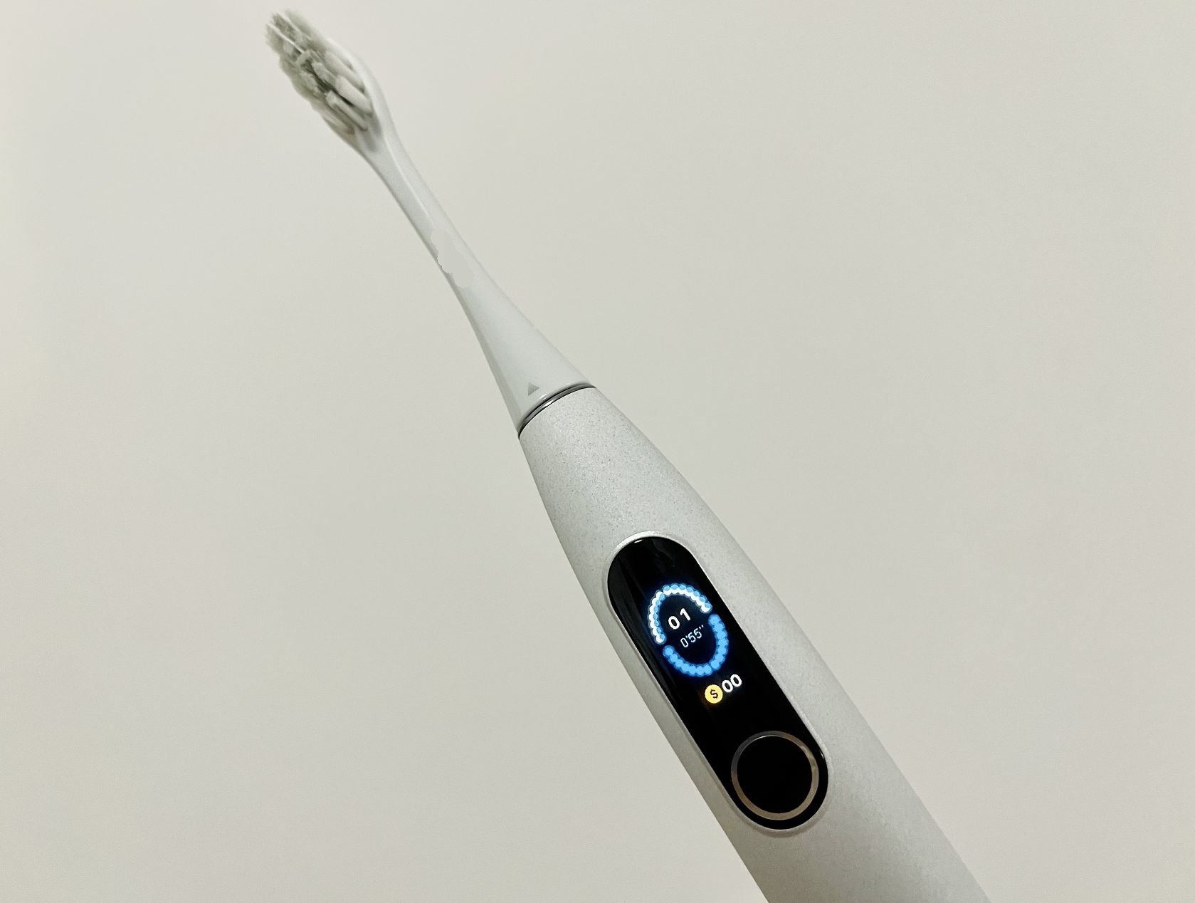 電動牙刷不發(fā)白快干膠