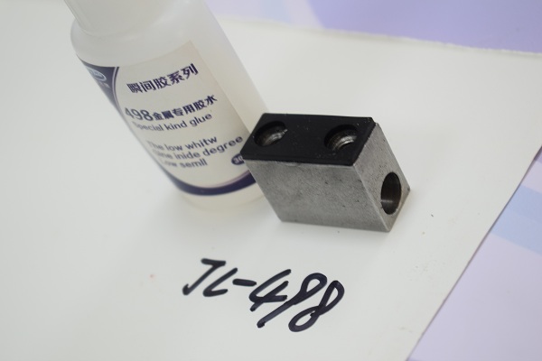 塑料粘金屬瞬間膠水，用于小面積塑料與不銹鋼粘接的膠水！