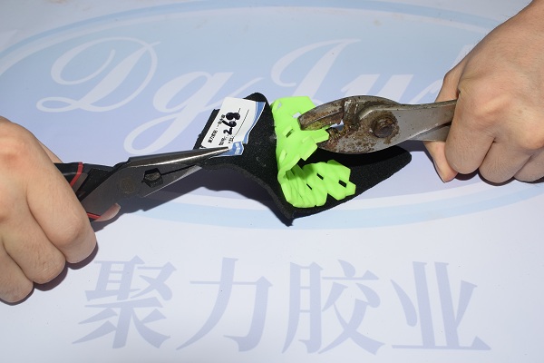 PVC專用粘合劑，能將軟PVC融接為一體的高強度粘合劑！