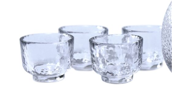 酒杯制造遠離瑕疵--聚力高透明水晶膠