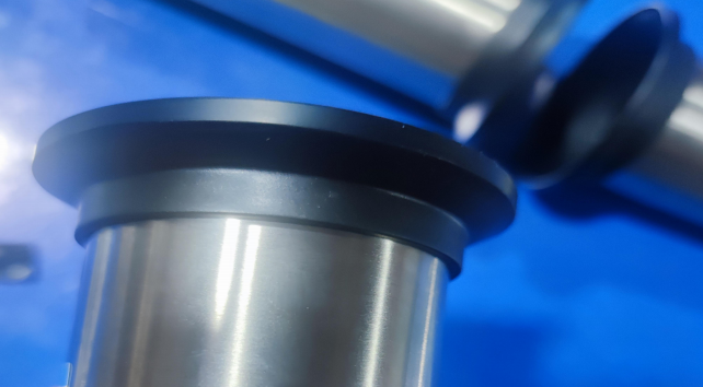 聚力無氣味結構膠,同質或異質互相粘著韌性好